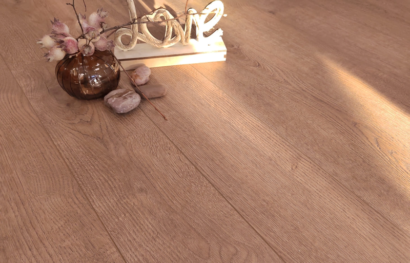 ЛАМИНАТ MSPC ДУБ ПРАЛИНЕ