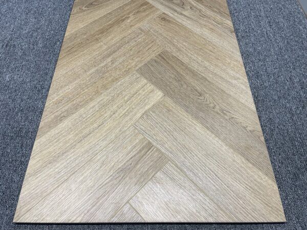 Кварц винил Damy Floor London LVT Шеффилд