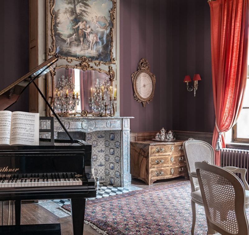 Флизелиновые обои Loymina British Garden (Британский сад) BRIT14 010/1 метровые