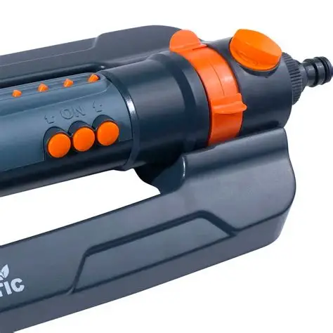 Осциллирующий дождеватель Plantic light 39361-01