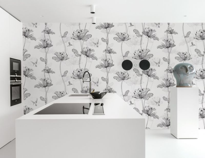 Флизелиновые обои Milassa Ambient (Ambiplain) AM8 001/3 для стен спальни