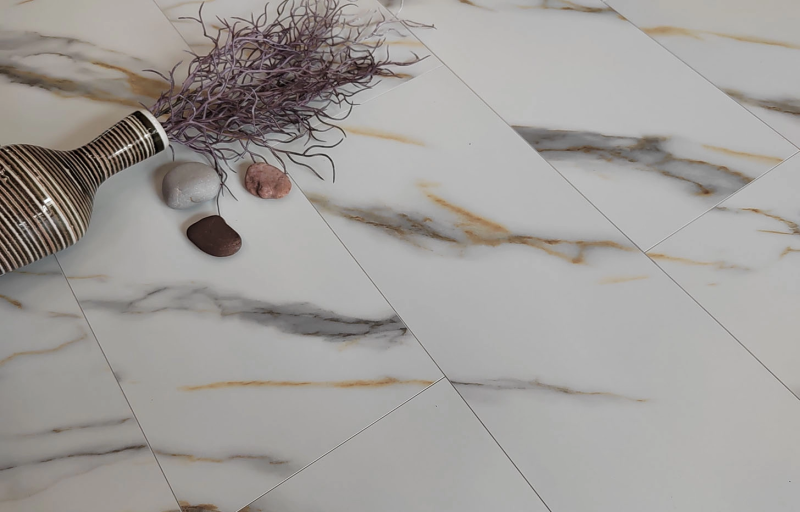 ЛАМИНАТ MSPC МРАМОР БЕЛО-ЗОЛОТОЙ