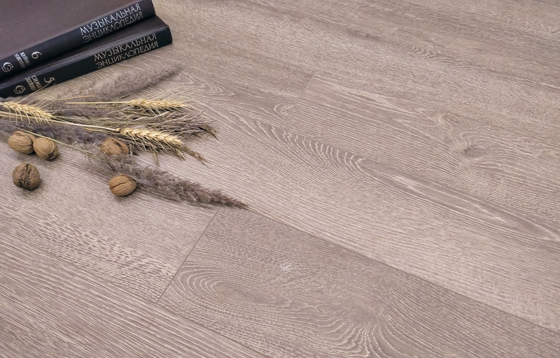 ЛАМИНАТ MSPC ДУБ ДОМАШНИЙ ОЧАГ