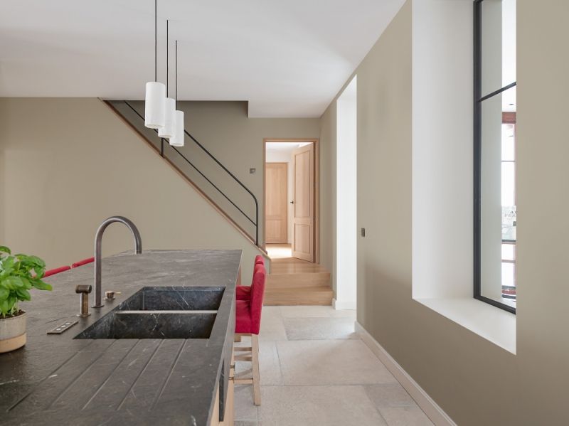 Флизелиновые обои Milassa Ambient vol.3 (Ambiplain 3) Am9 005/5 для спальни