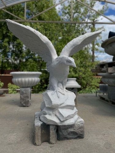 Скульптура "Орел большой" №105