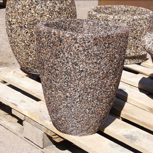 Вазон бетонный уличный Квартини (фактура питерский гравий)