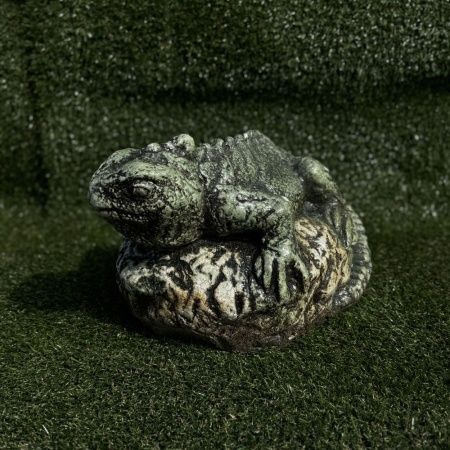 Садовая фигура Игуана