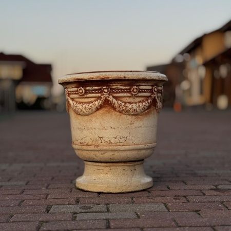 Цезарь с рельефом