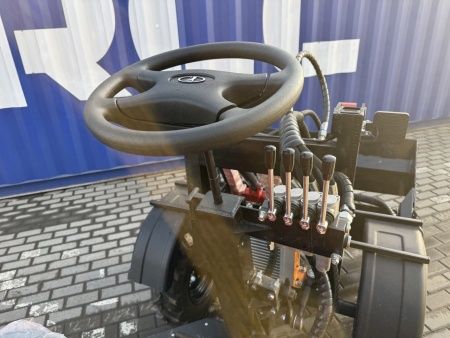 Мини-погрузчик КТЗ-1