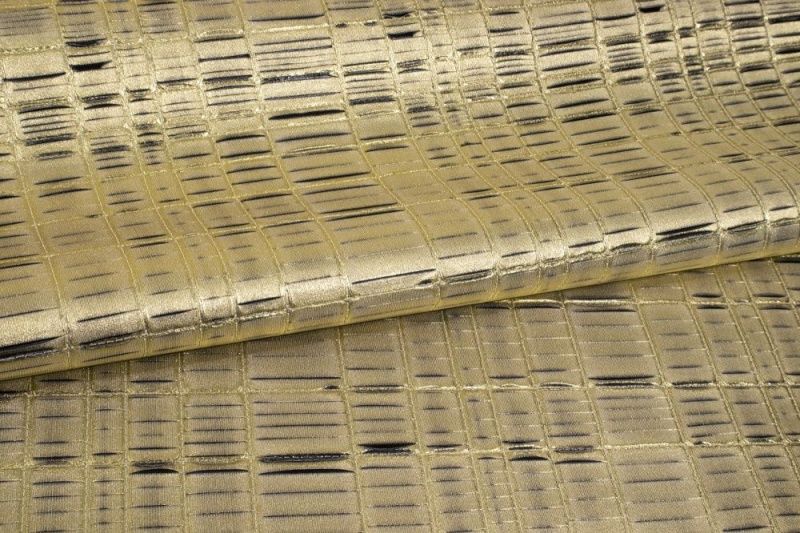 Valentin Yudashkin 586034