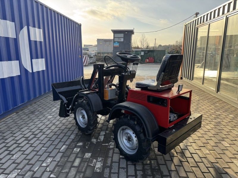 Мини-погрузчик КТЗ-1