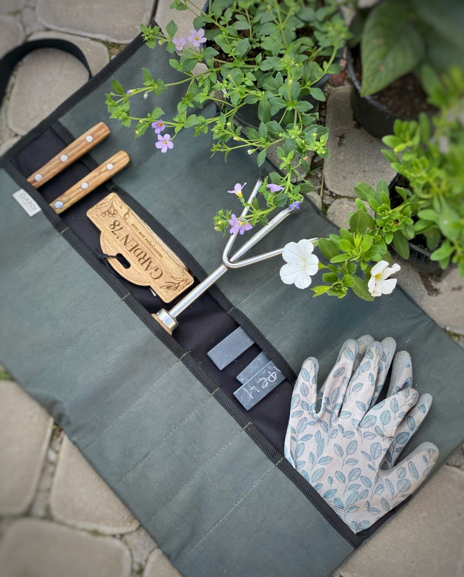 Органайзер д/садовых инструментов Hosta, цвет бежевый