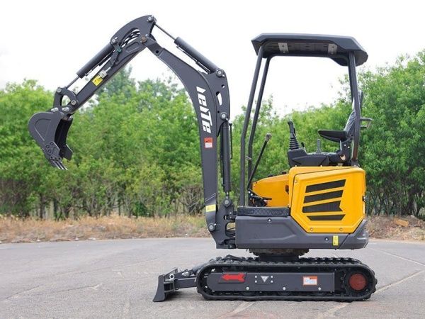 Мини-экскаватор LEITE LT-1020