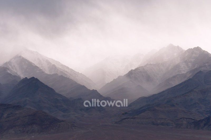 Горы в тумане