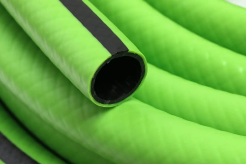 Садовый трехслойный шланг AMIGO 3/4", 25 м 77211