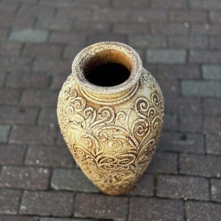 Лира с рельефом