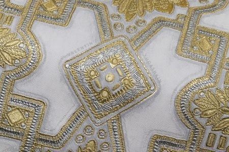 Valentin Yudashkin 586001