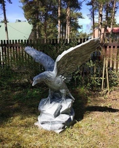Скульптура "Орел большой" №105