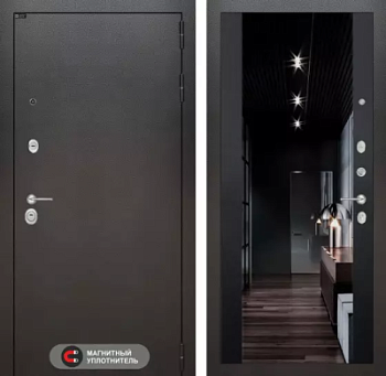 Входная дверь Сильвер с тонированным зеркалом Максимум