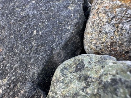 Змеевик галтованный 70-150 мм